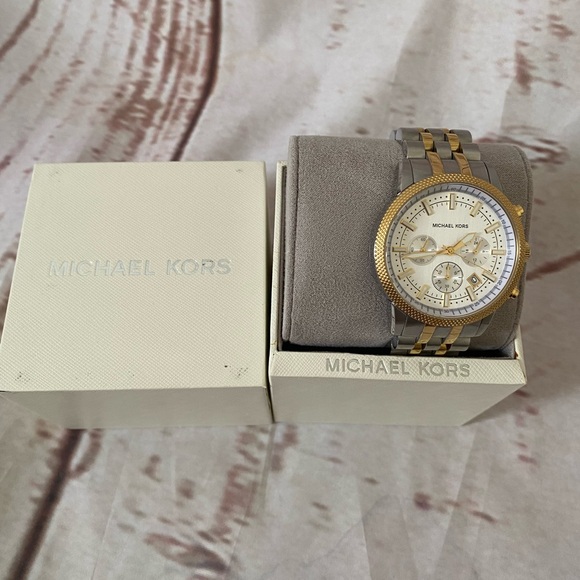 Michael Kors watch - Picture 3 of 5